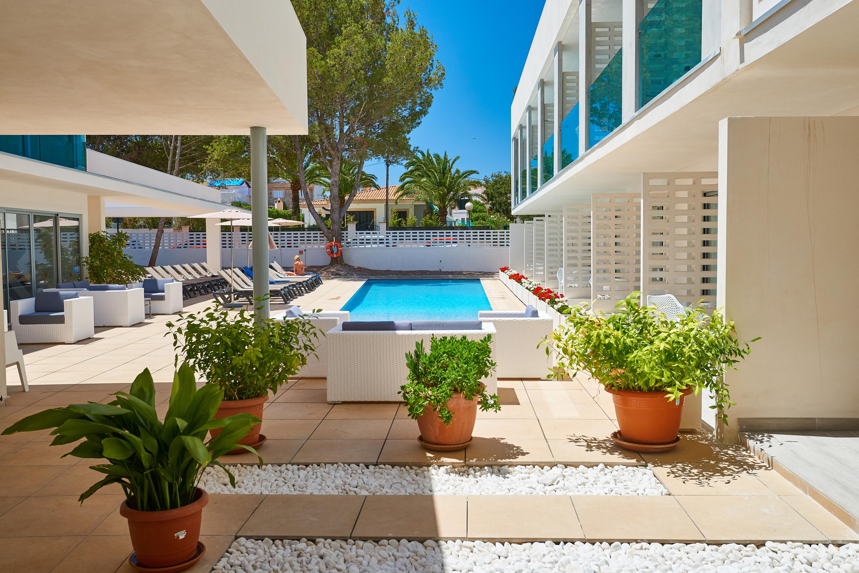 Hotel More Alcúdia Exterior foto